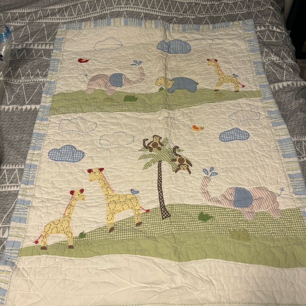 Pottery Barn Kids Animal Safari Baby Quilt and full crib set